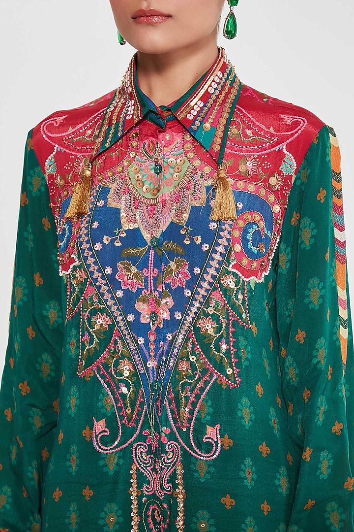 Green Crepe Paisley Printed & Hand Embroidered Tunic Set by SIDDHARTHA BANSAL at Pernia's Pop Up Shop