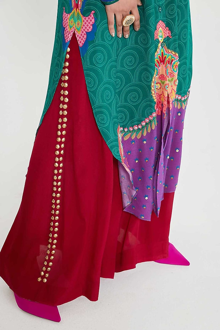 Green Crepe Paisley Printed & Hand Embroidered Tunic Set by SIDDHARTHA BANSAL at Pernia's Pop Up Shop