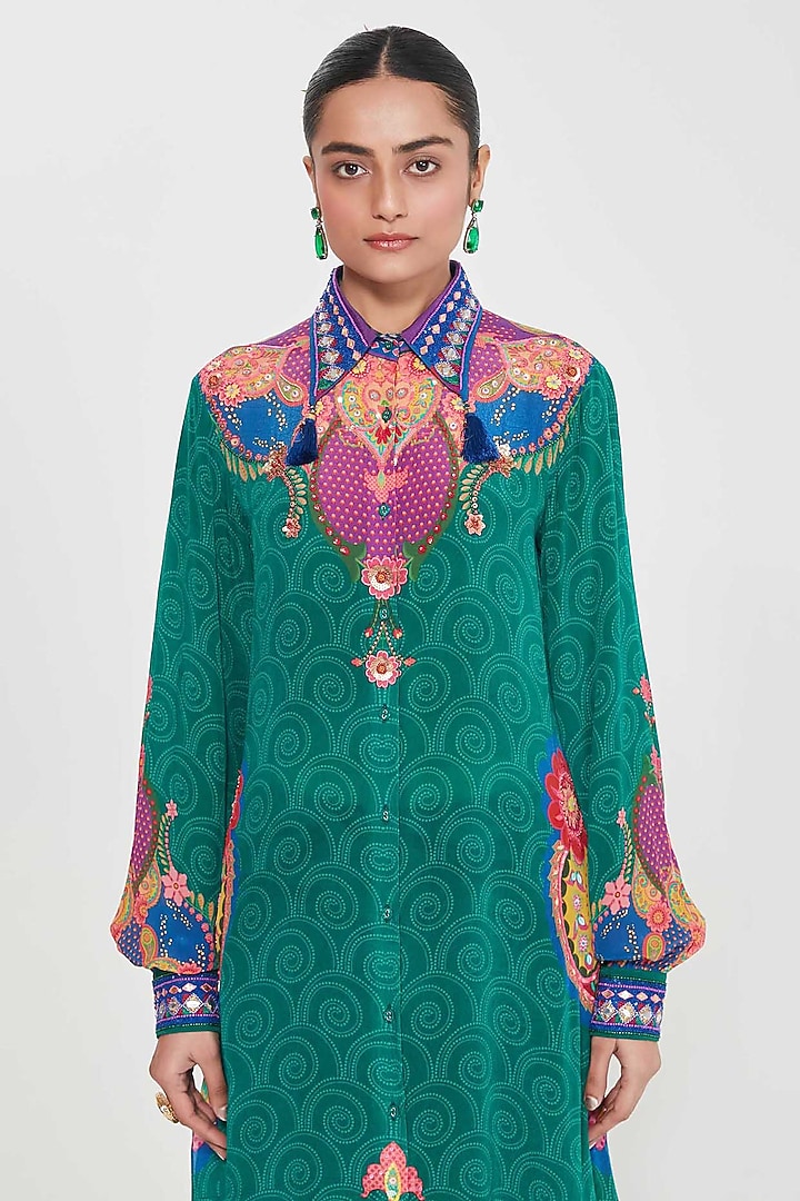 Green Crepe Paisley Printed & Hand Embroidered Tunic Set by SIDDHARTHA BANSAL at Pernia's Pop Up Shop