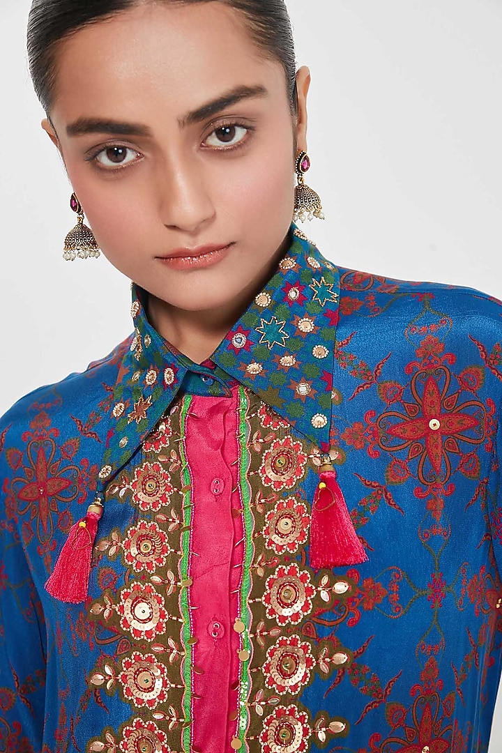 Midnight Blue Crepe Printed & Hand Embroidered Tunic Set by SIDDHARTHA BANSAL at Pernia's Pop Up Shop