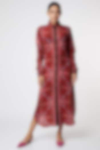 Red & Blue Digital Printed Shirt Dress by SIDDHARTHA BANSAL