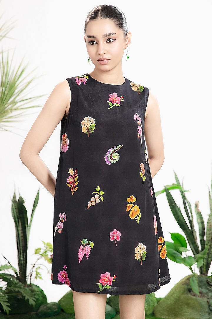 Black Crepe Hand Embroidered & Printed Shift Vacation Dress by SIDDHARTHA BANSAL at Pernia's Pop Up Shop