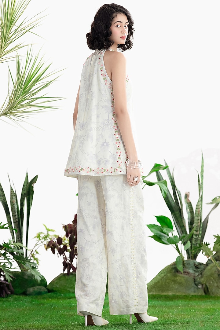 Ivory Cotton Linen Embroidered Co-Ord Set by SIDDHARTHA BANSAL at Pernia's Pop Up Shop