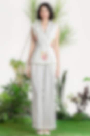 Ivory American Crepe Hand Embroidered Co-Ord Set by SIDDHARTHA BANSAL at Pernia's Pop Up Shop