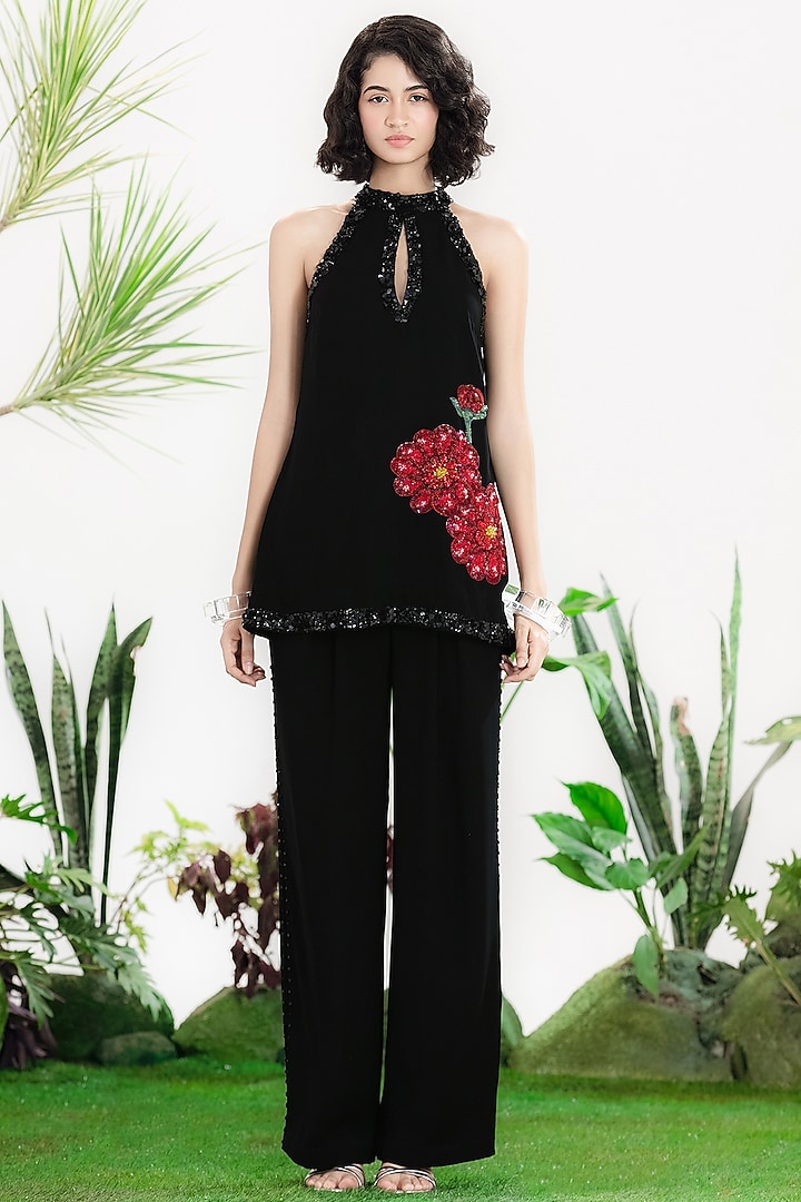 Black American Crepe Floral Embroidered Co-Ord Set by SIDDHARTHA BANSAL at Pernia's Pop Up Shop