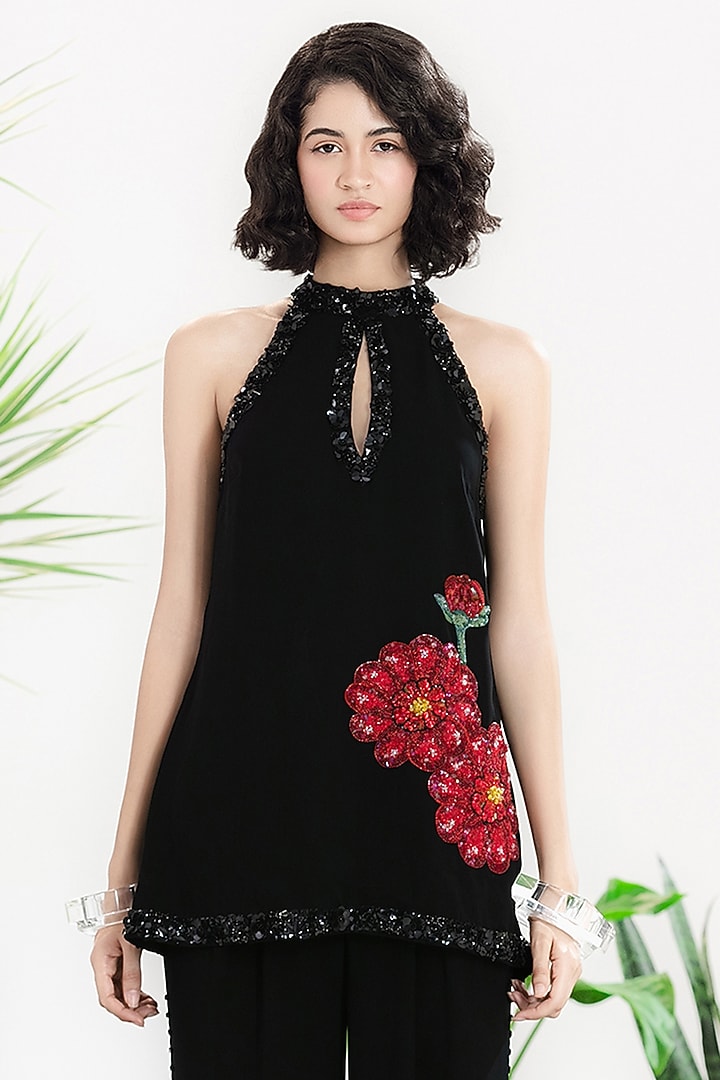 Black American Crepe Floral Embroidered Co-Ord Set by SIDDHARTHA BANSAL at Pernia's Pop Up Shop