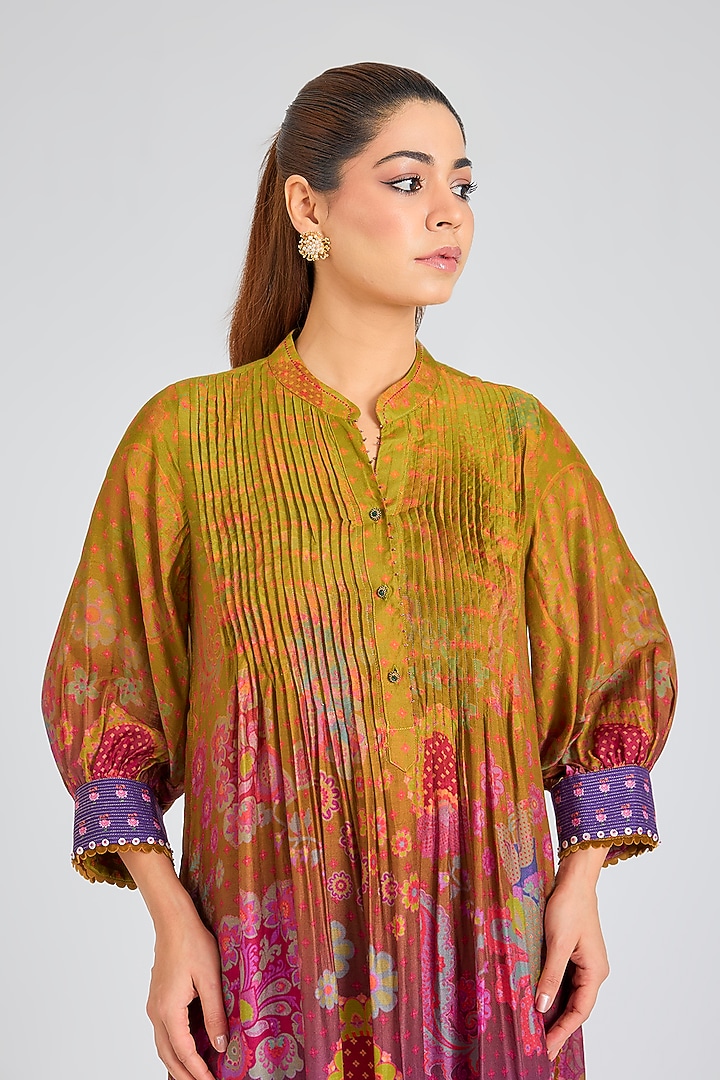 Olive & Purple Modal Muslin Cotton Threadwork & Printed Ombre Kurta Set by SIDDHARTHA BANSAL at Pernia's Pop Up Shop