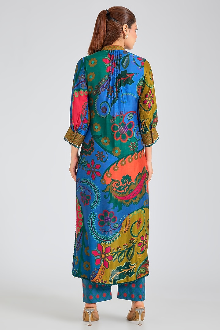 Blue Modal Muslin Cotton Threadwork & Printed Ombre Kurta Set by SIDDHARTHA BANSAL at Pernia's Pop Up Shop