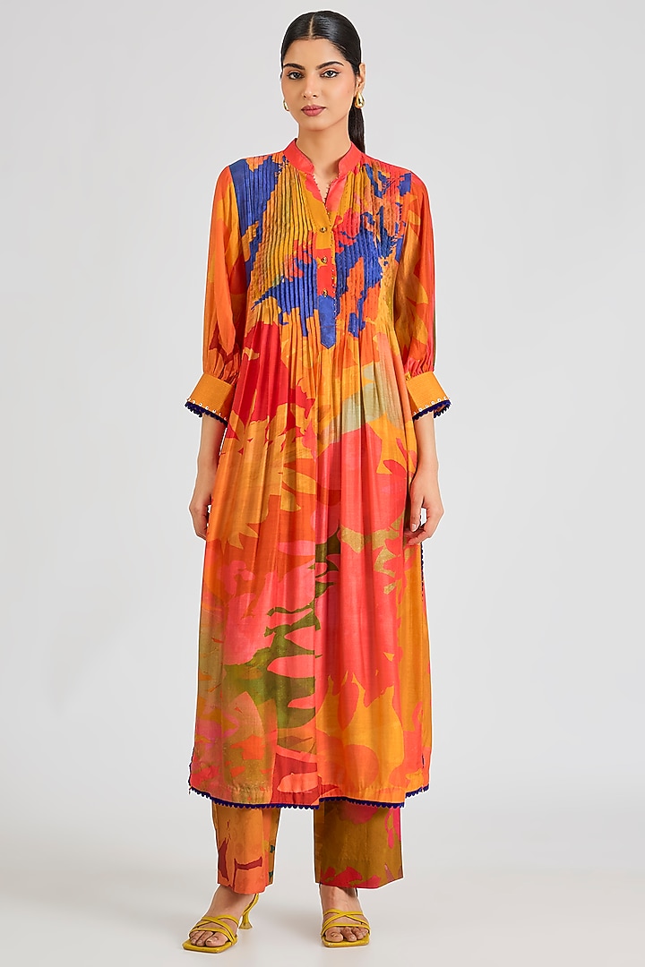 Multi-Colored Modal Muslin Cotton Threadwork & Printed Ombre Kurta Set by SIDDHARTHA BANSAL at Pernia's Pop Up Shop