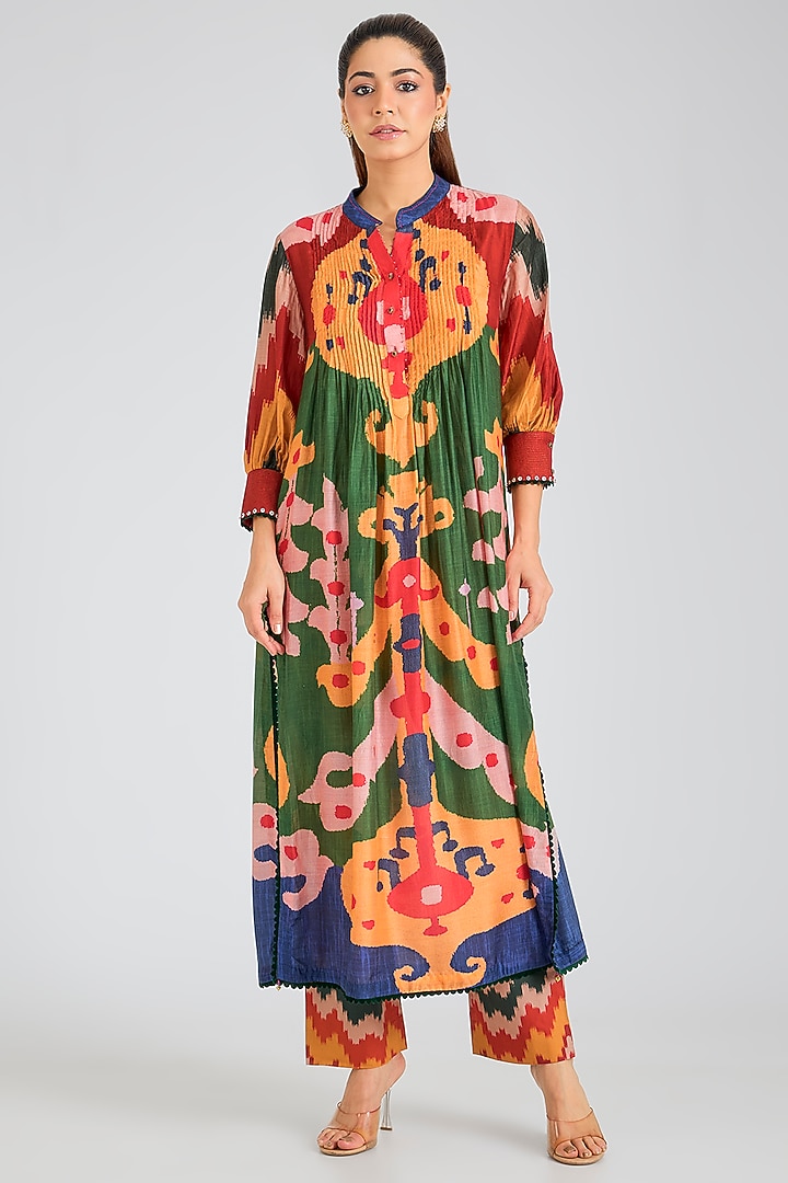 Multi-Colored Modal Muslin Cotton Threadwork & Printed Ombre Kurta Set by SIDDHARTHA BANSAL at Pernia's Pop Up Shop