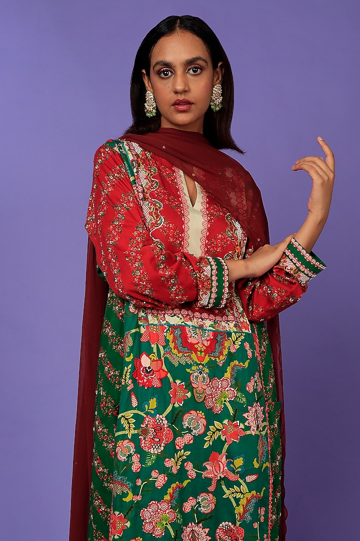 Maroon Printed & Embroidered Kurta Set by SIDDHARTHA BANSAL at Pernia's Pop Up Shop