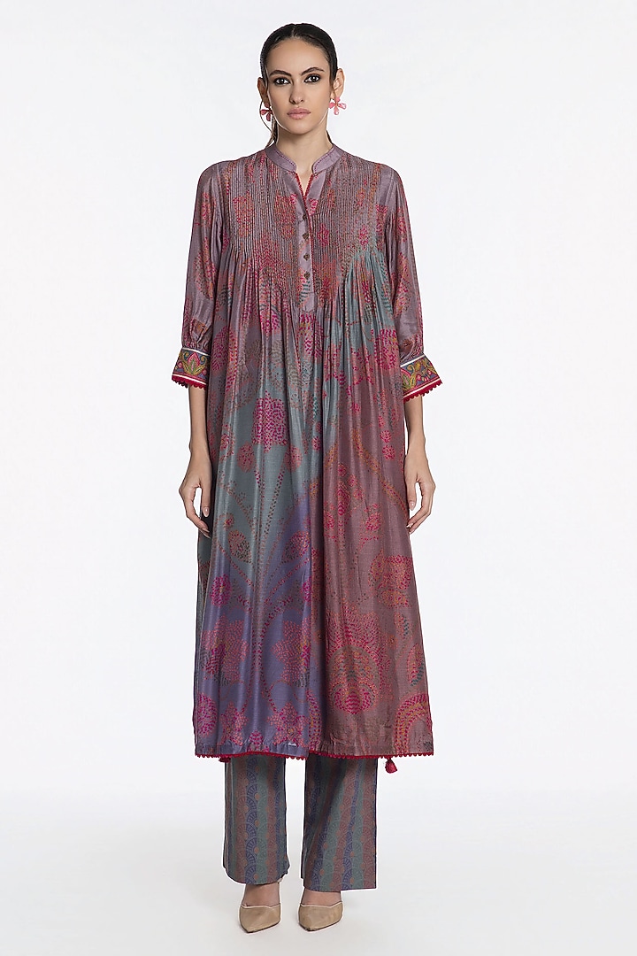 Grey Rose Muslin Zari Embroidered Kurta Set by SIDDHARTHA BANSAL at Pernia's Pop Up Shop