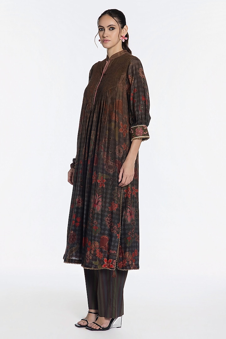 Midnight Brown Modal Muslin Zari Embroidered Kurta Set by SIDDHARTHA BANSAL at Pernia's Pop Up Shop