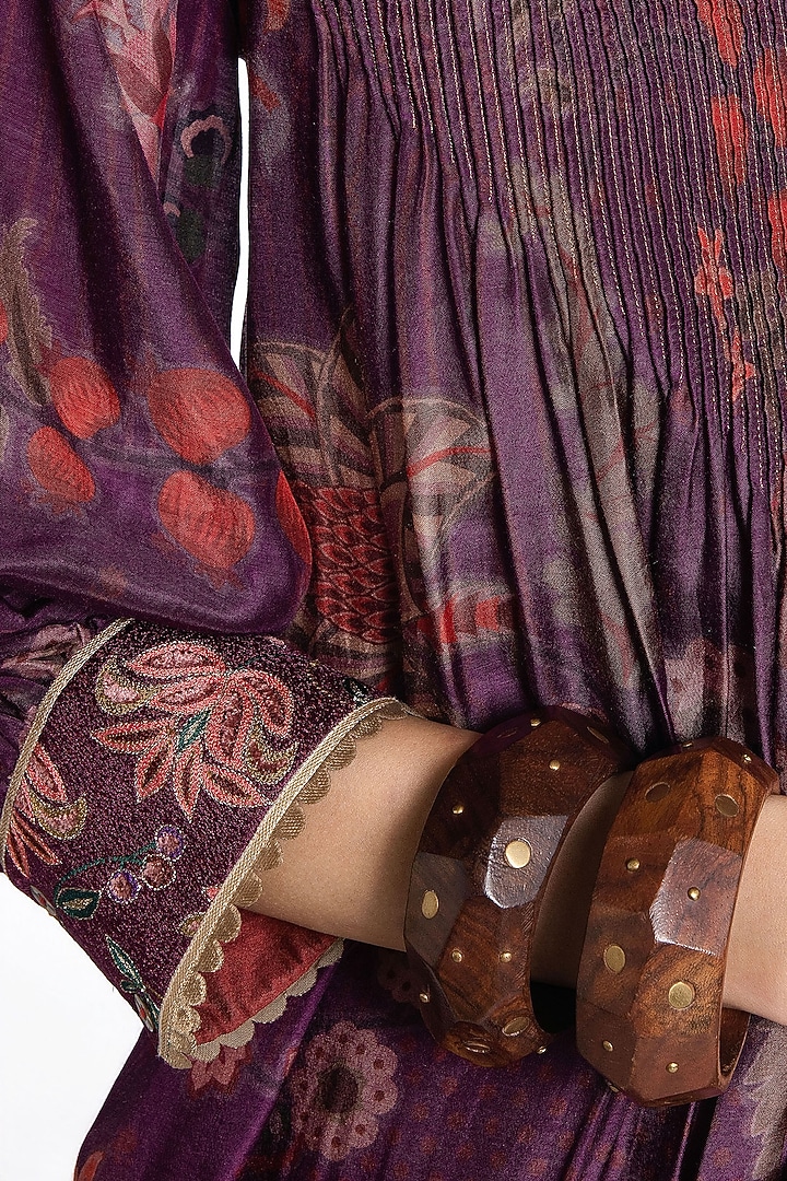 Wine Modal Muslin Zari Embroidered Kurta Set by SIDDHARTHA BANSAL at Pernia's Pop Up Shop