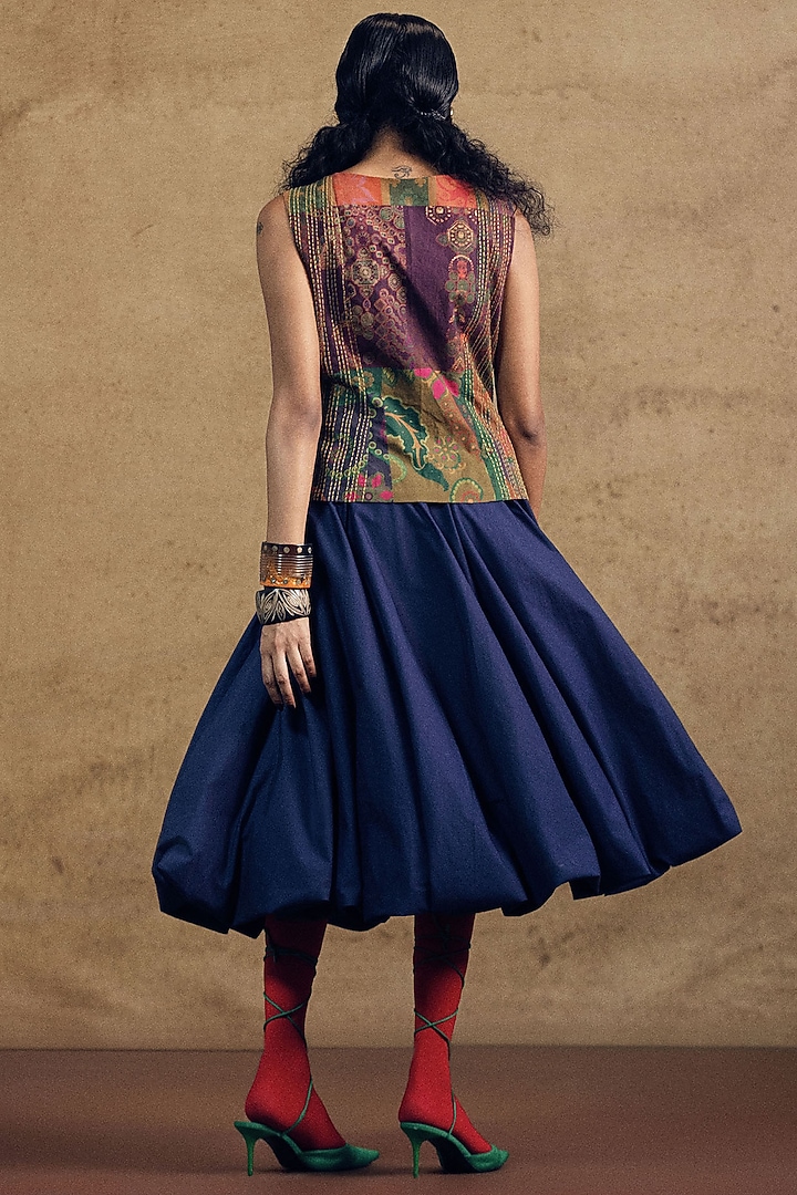Beige-Green Poplin Hand Embroidered Koti by SIDDHARTHA BANSAL at Pernia's Pop Up Shop