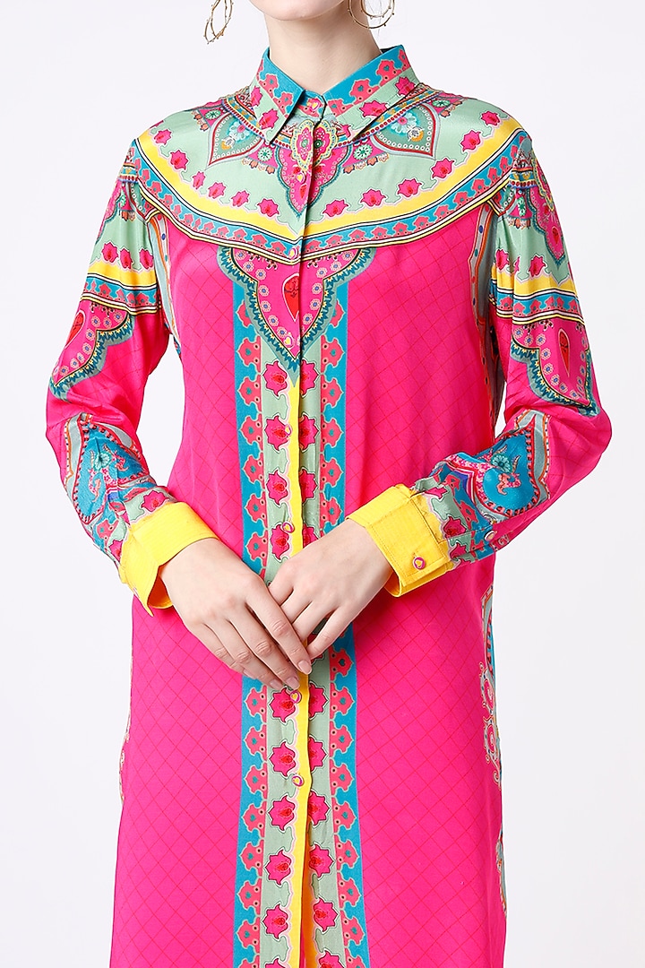 Fuchsia & Blue Printed Kurta by SIDDHARTHA BANSAL at Pernia's Pop Up Shop