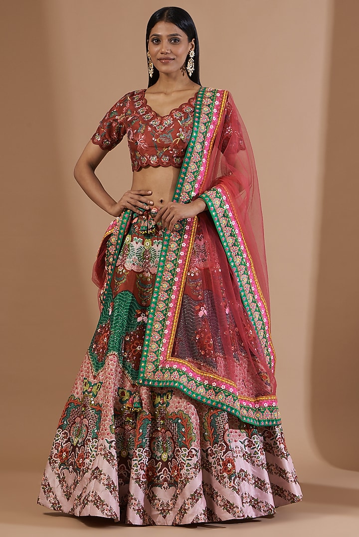 Red Embroidered Lehenga Set by SIDDHARTHA BANSAL