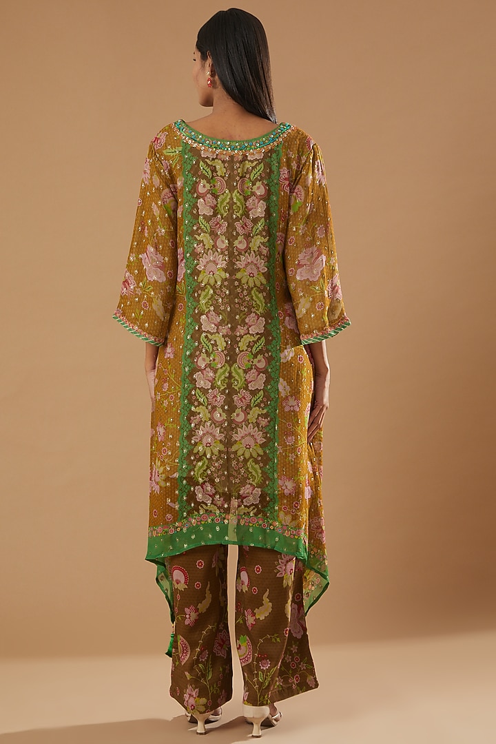 Brown Digital Printed Kurta Set by SIDDHARTHA BANSAL at Pernia's Pop Up Shop