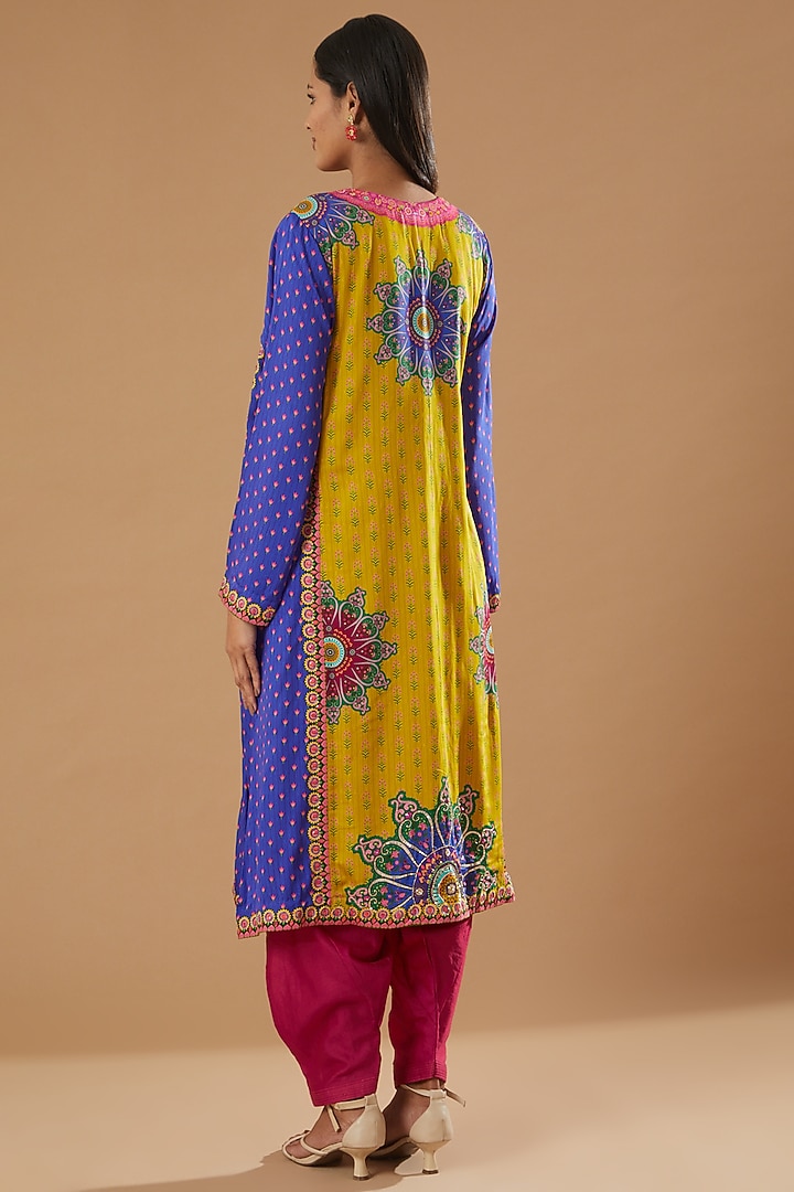 Yellow Digital Printed Kurta Set by SIDDHARTHA BANSAL at Pernia's Pop Up Shop
