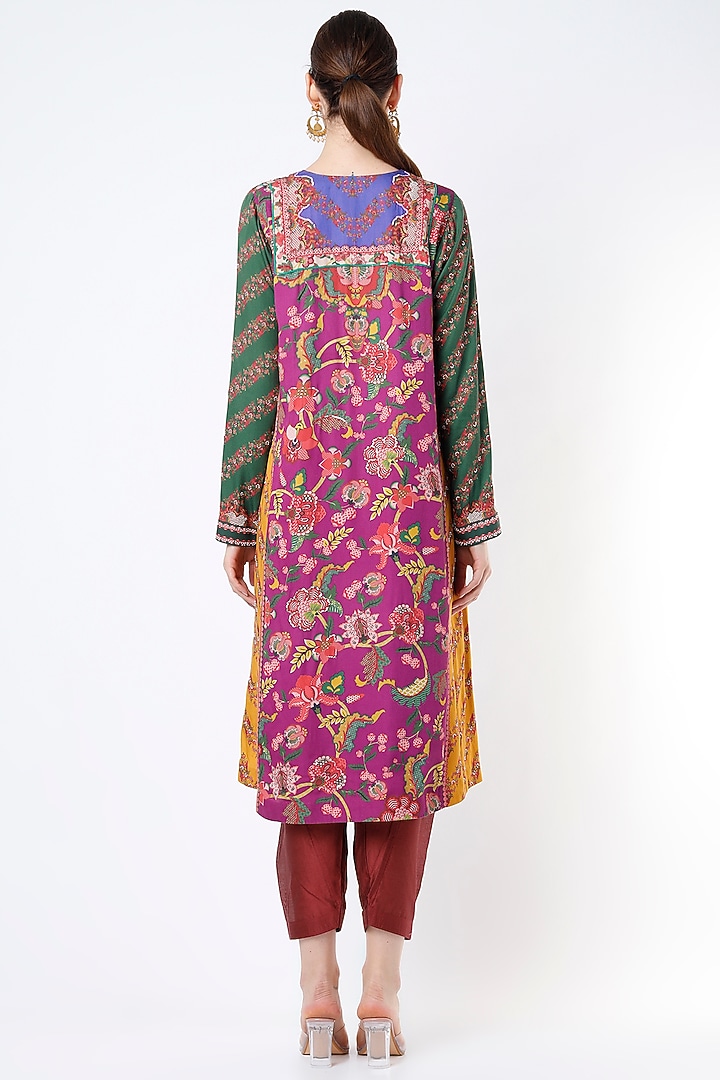 Multi-Colored Chanderi Printed Kurta Set by SIDDHARTHA BANSAL at Pernia's Pop Up Shop