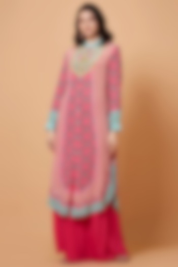 Raspberry Pink Floral Printed Tunic by SIDDHARTHA BANSAL at Pernia's Pop Up Shop