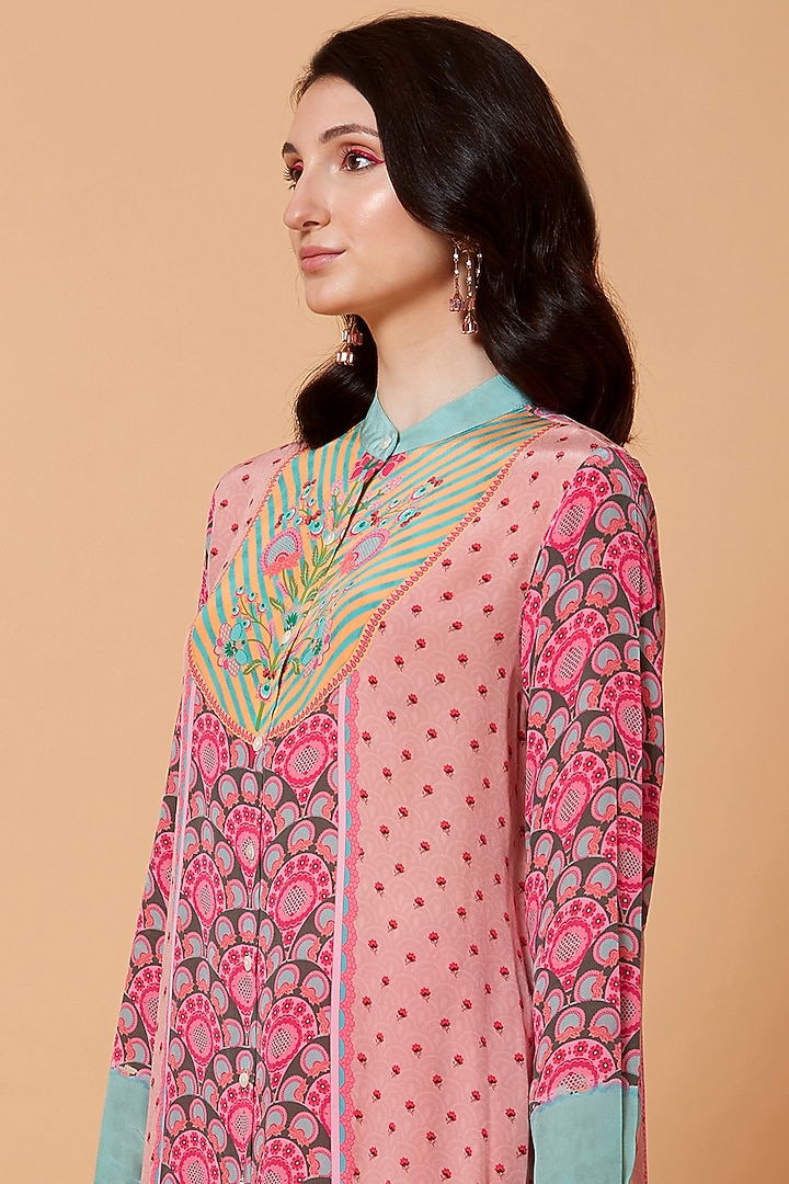 Raspberry Pink Floral Printed Tunic by SIDDHARTHA BANSAL at Pernia's Pop Up Shop