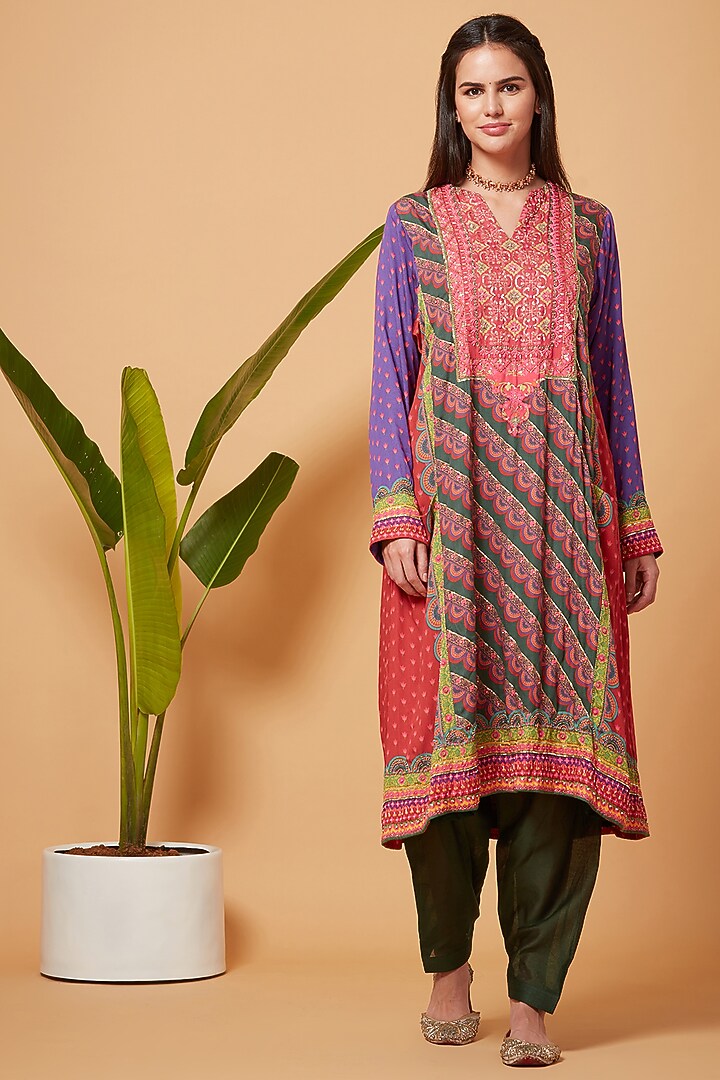 Green & Pink Chanderi Kurta Set by SIDDHARTHA BANSAL at Pernia's Pop Up Shop