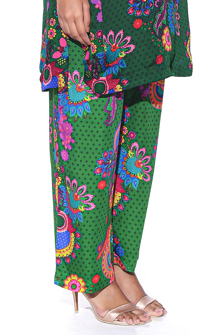 Bottle Green Organza Satin Paisley Printed Kurta Set by SIDDHARTHA BANSAL at Pernia's Pop Up Shop