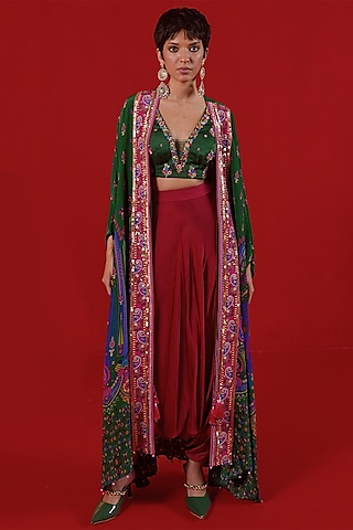 Bottle Green Crepe Hand Embroidered Cape Set by SIDDHARTHA BANSAL