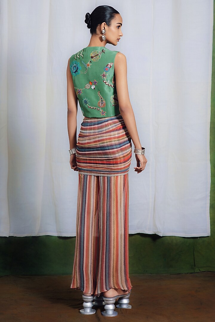 Green Silk Thread Work Jacket Set by SIDDHARTHA BANSAL at Pernia's Pop Up Shop