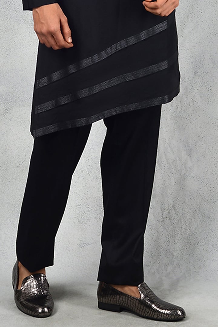 Black Silk Blend Floral Embroidered Groom Indowestern Set by Siddhesh Chauhan at Pernia's Pop Up Shop