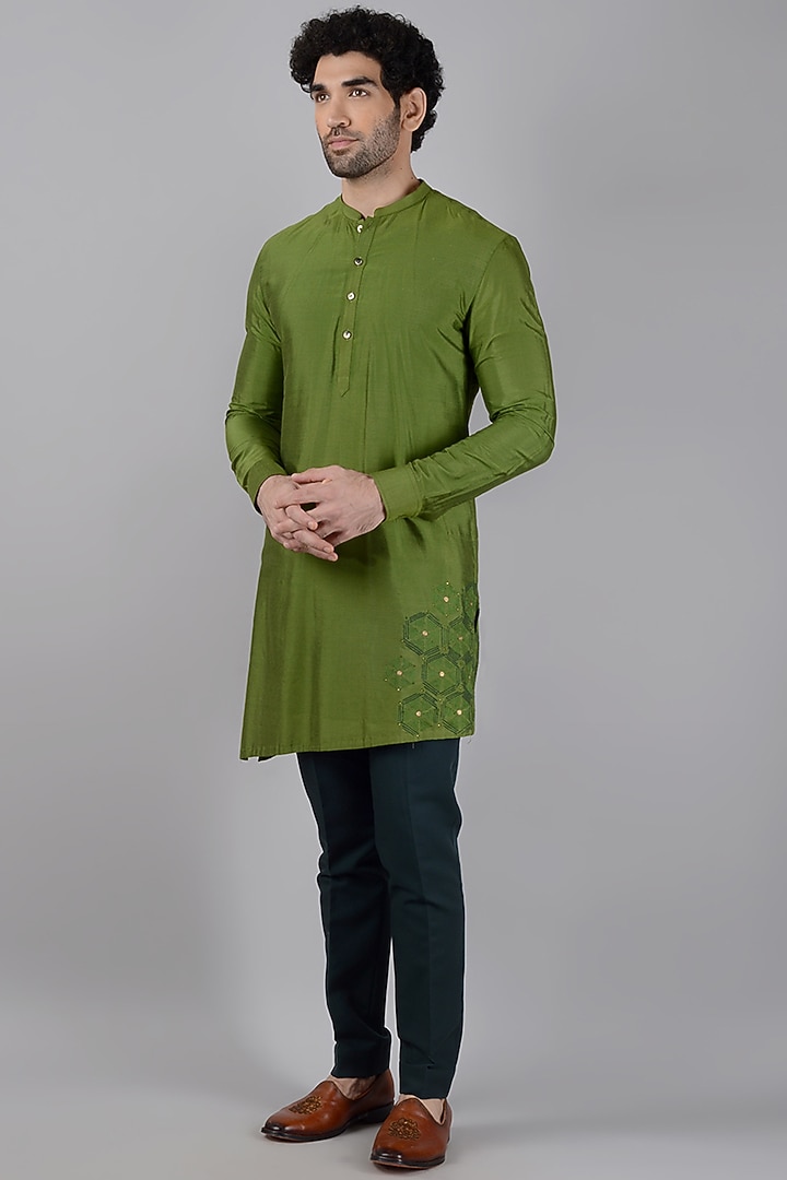 Bottle Green Silk Embroidered Indo Western Set by Siddhesh Chauhan at Pernia's Pop Up Shop