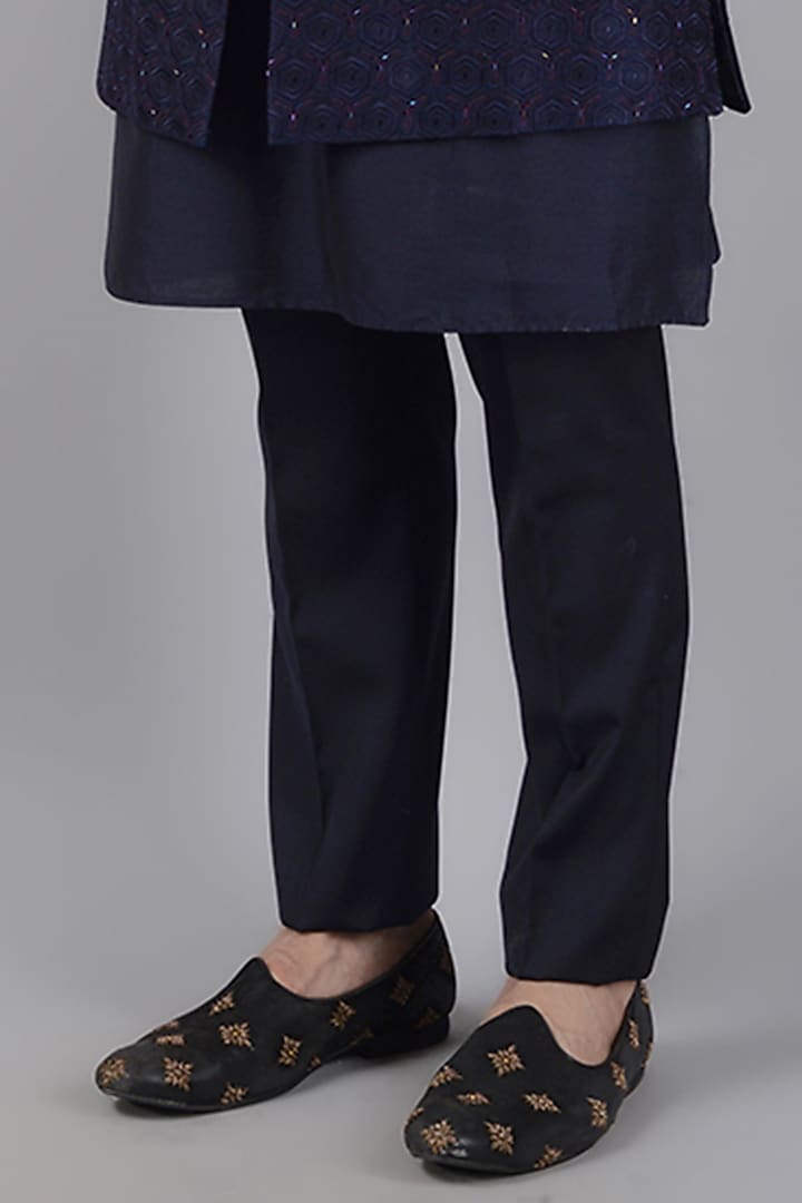 Navy Blue Embroidered Indo Western Set by Siddhesh Chauhan at Pernia's Pop Up Shop