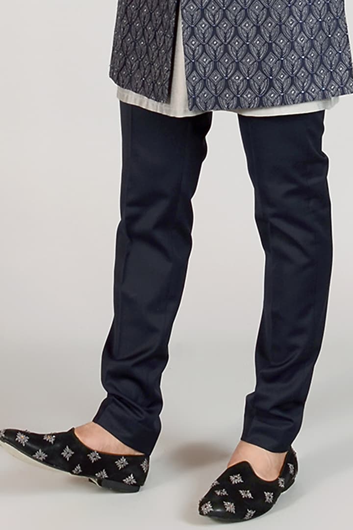 Grey Embroidered Indo Western Set by Siddhesh Chauhan at Pernia's Pop Up Shop