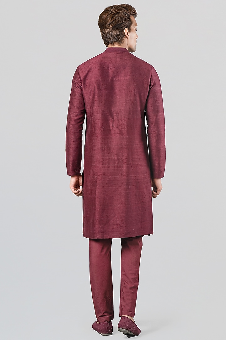 Wine Hand Embroidered Kurta Set by Siddhesh Chauhan at Pernia's Pop Up Shop