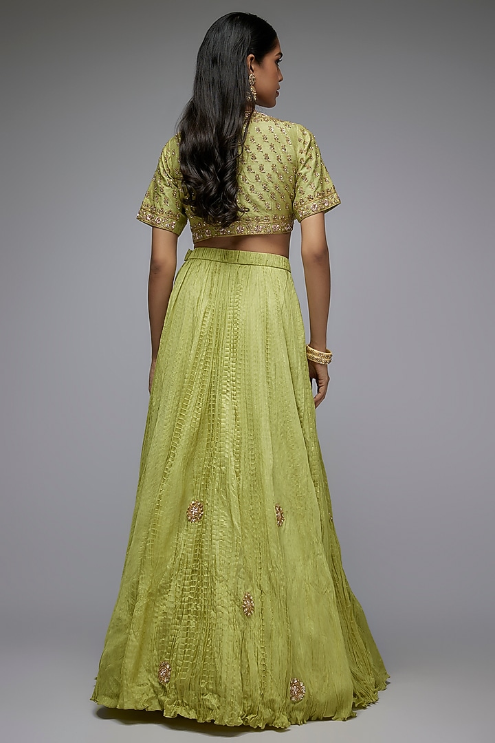Pista Green Silk Crushed Wedding Lehenga Set by Siddhartha Daga at Pernia's Pop Up Shop
