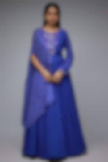 Blue Georgette & Silk Bandhani Printed Engagement Gown by Siddhartha Daga at Pernia's Pop Up Shop