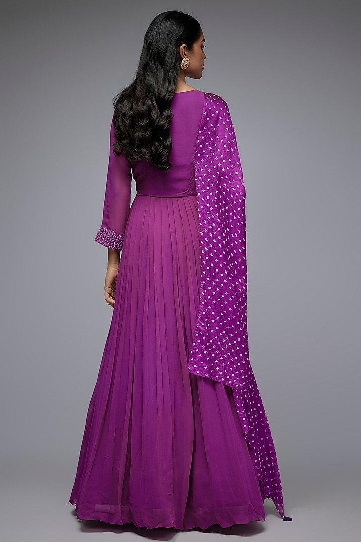 Purple Georgette & Silk Bandhani Printed Engagement Gown by Siddhartha Daga at Pernia's Pop Up Shop