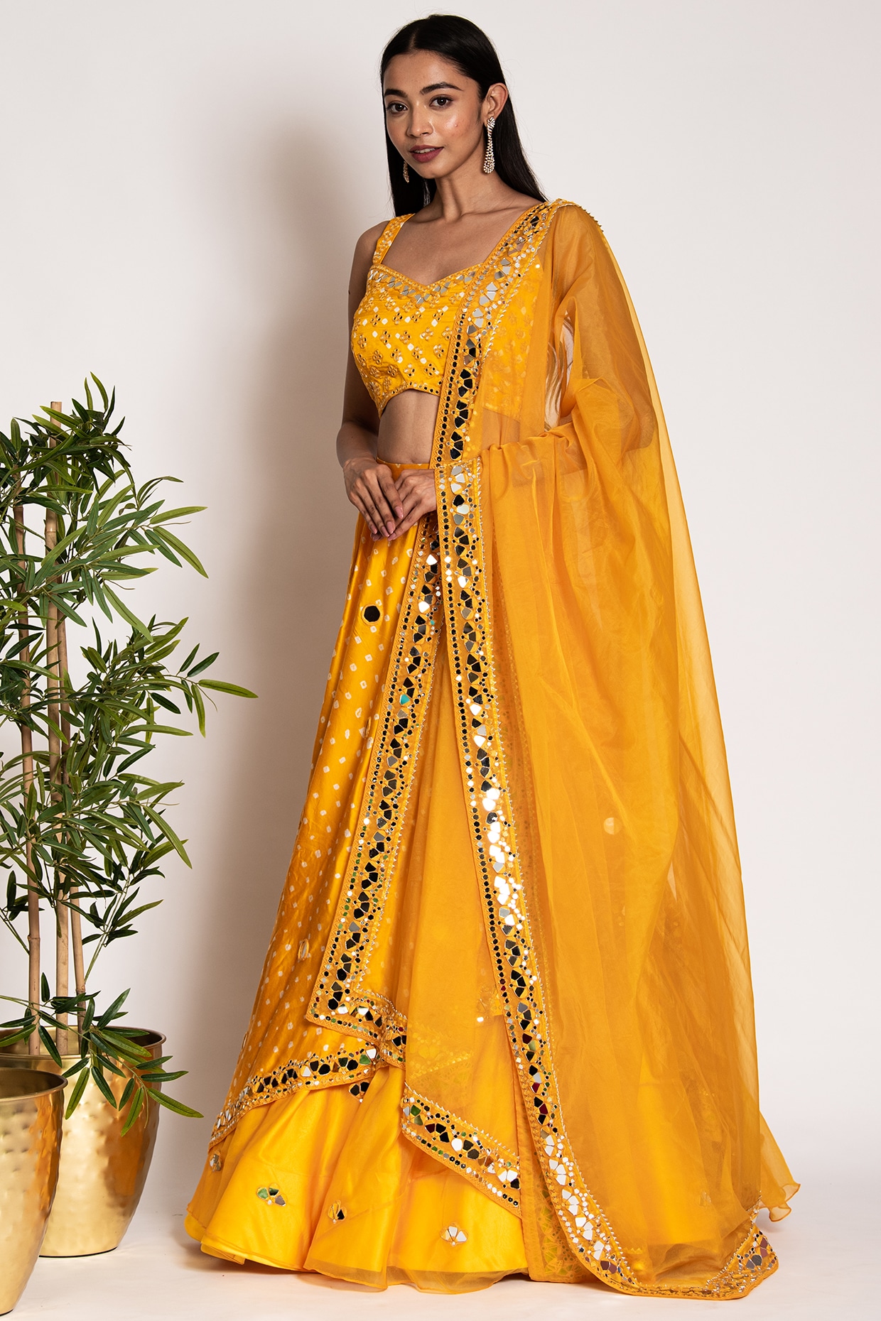 Kalamkari Silk Lehenga - Mustard Yellow with Bandhani Blouse – Ethereal  Outfitters