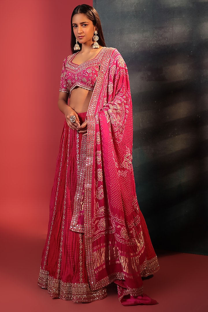 Pink Silk Embroidered Bridal Lehenga Set by Siddhartha Daga at Pernia's Pop Up Shop