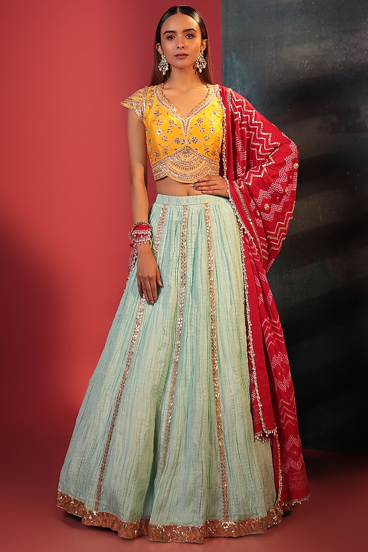 Firozi Silk Embroidered Crush Wedding Lehenga Set by Siddhartha Daga at Pernia's Pop Up Shop