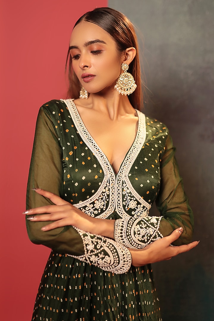 Green Silk Embroidered Bandhani Wedding Anarkali by Siddhartha Daga at Pernia's Pop Up Shop