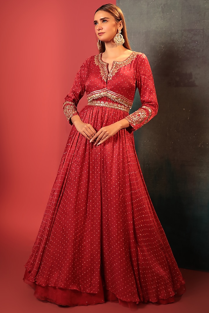 Red Organza Skirt Set by Siddhartha Daga at Pernia's Pop Up Shop