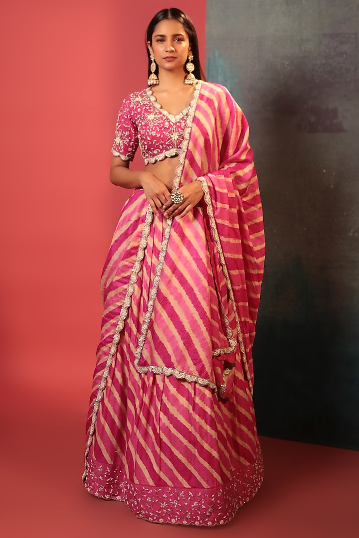 Pink Silk Embellished Leheriya Pleated Wedding Lehenga Set by Siddhartha Daga at Pernia's Pop Up Shop