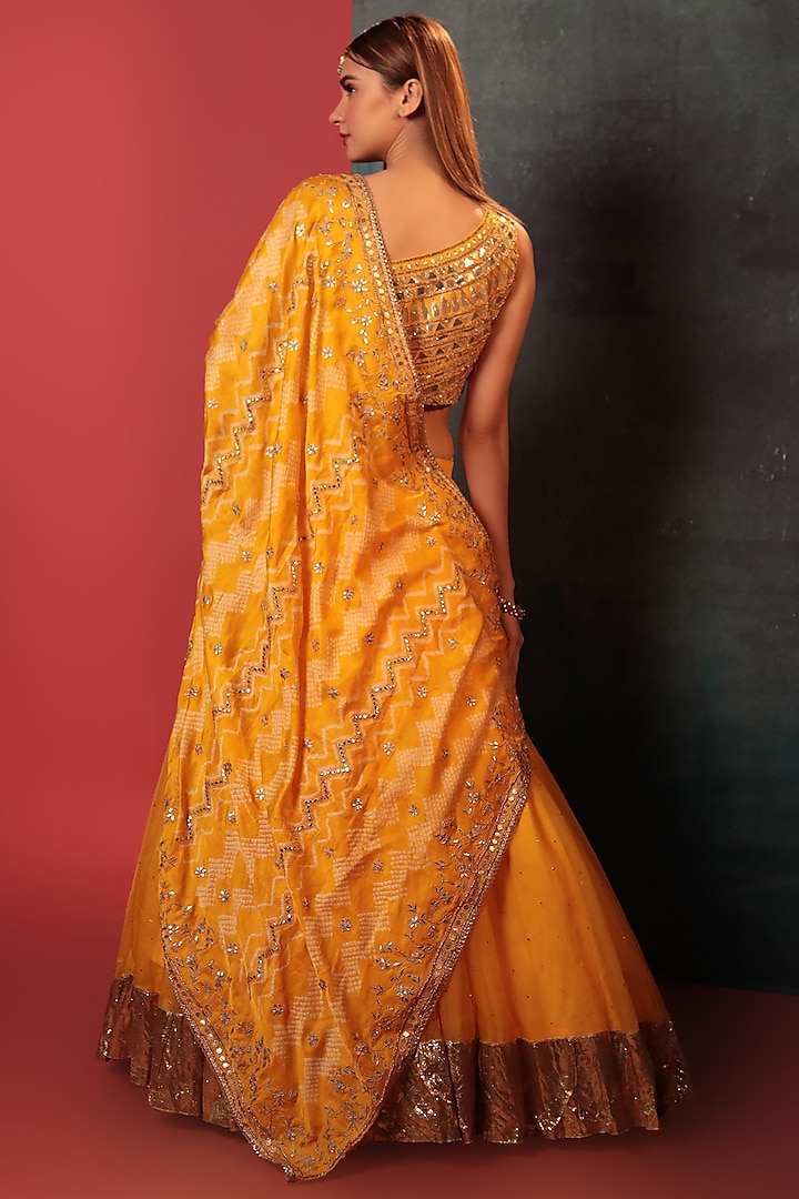 Yellow Organza Embellished Wedding Lehenga Set by Siddhartha Daga at Pernia's Pop Up Shop