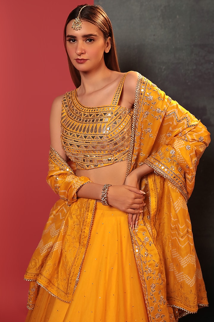 Yellow Organza Embellished Wedding Lehenga Set by Siddhartha Daga at Pernia's Pop Up Shop