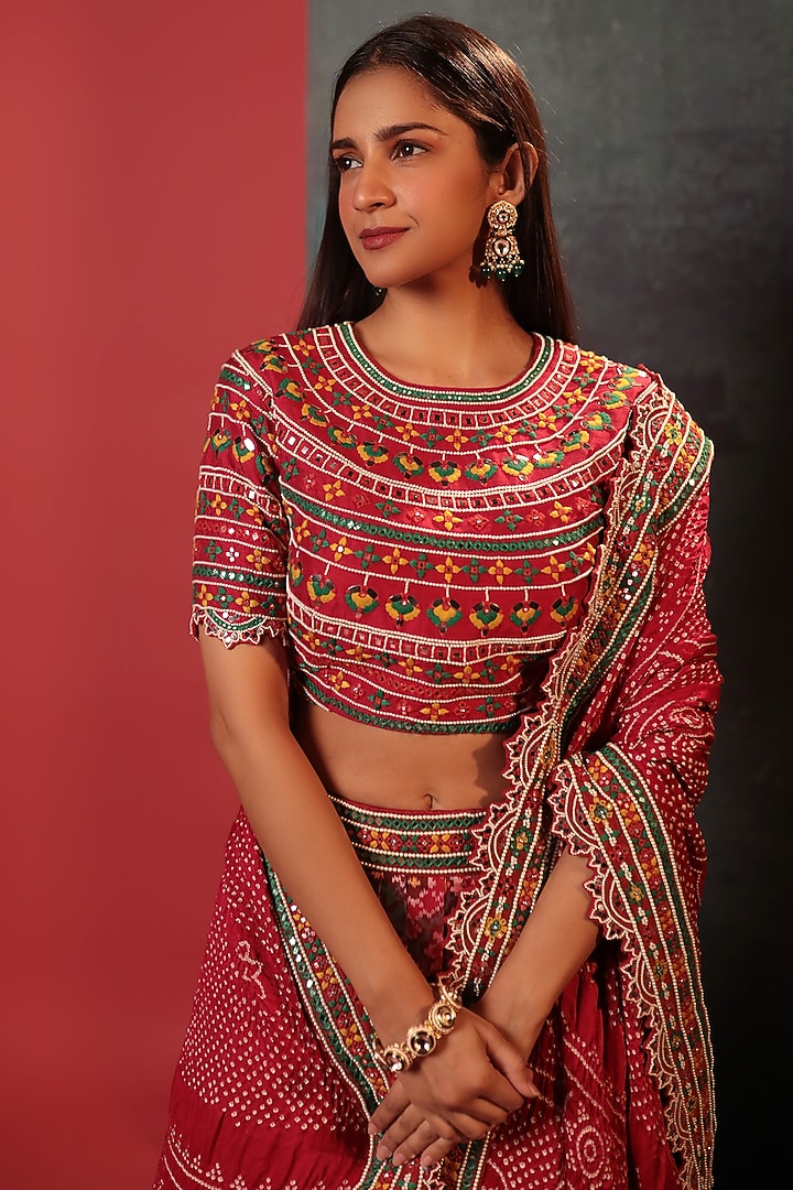 Red Silk Embroidered Patola Bridal Lehenga Set by Siddhartha Daga at Pernia's Pop Up Shop