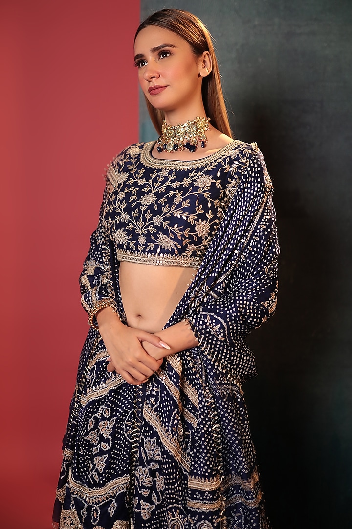 Blue Silk Embroidered Bandhani Wedding Lehenga Set by Siddhartha Daga at Pernia's Pop Up Shop
