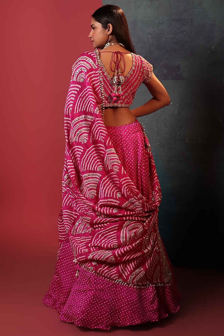 Pink Silk Embroidered Bandhani Wedding Lehenga Set by Siddhartha Daga at Pernia's Pop Up Shop
