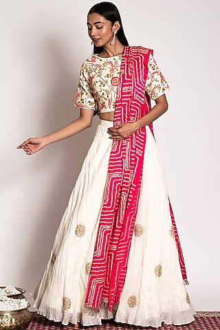 Ivory Embellished Lehenga Set by Siddhartha Daga